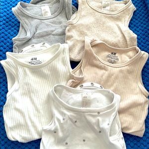 5 H&M No sleeve Onesies Bundle